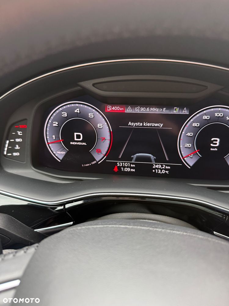 Audi Q8 SUV TFSI quattro 250 kW tiptronic S line business - 13