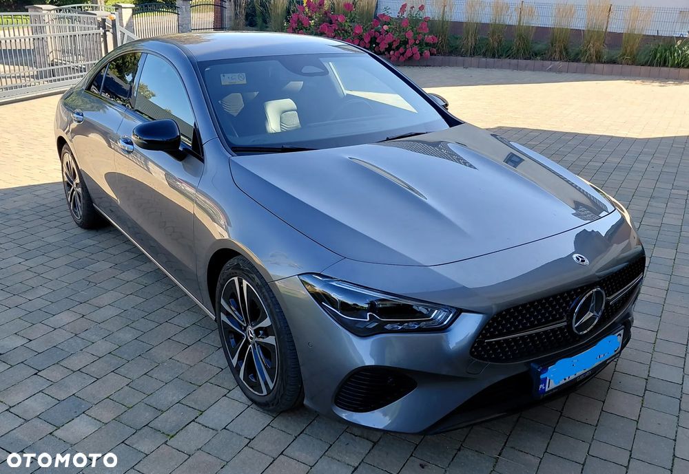 Mercedes-Benz CLA 200 Progressive 7G-DCT - 18