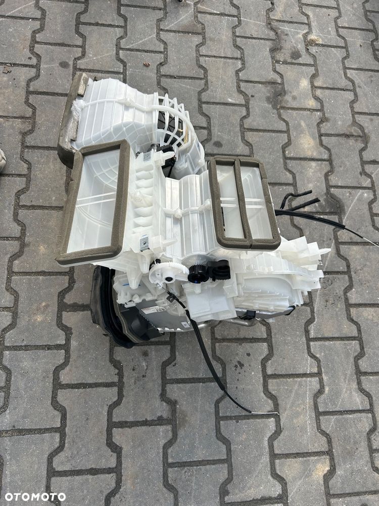 Opel Corsa E nagrzewnica dmuchawa 39086240U - 1