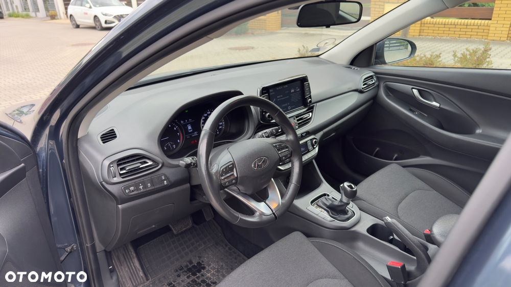 Hyundai i30 1.5 T-GDI 48V Comfort DCT - 11