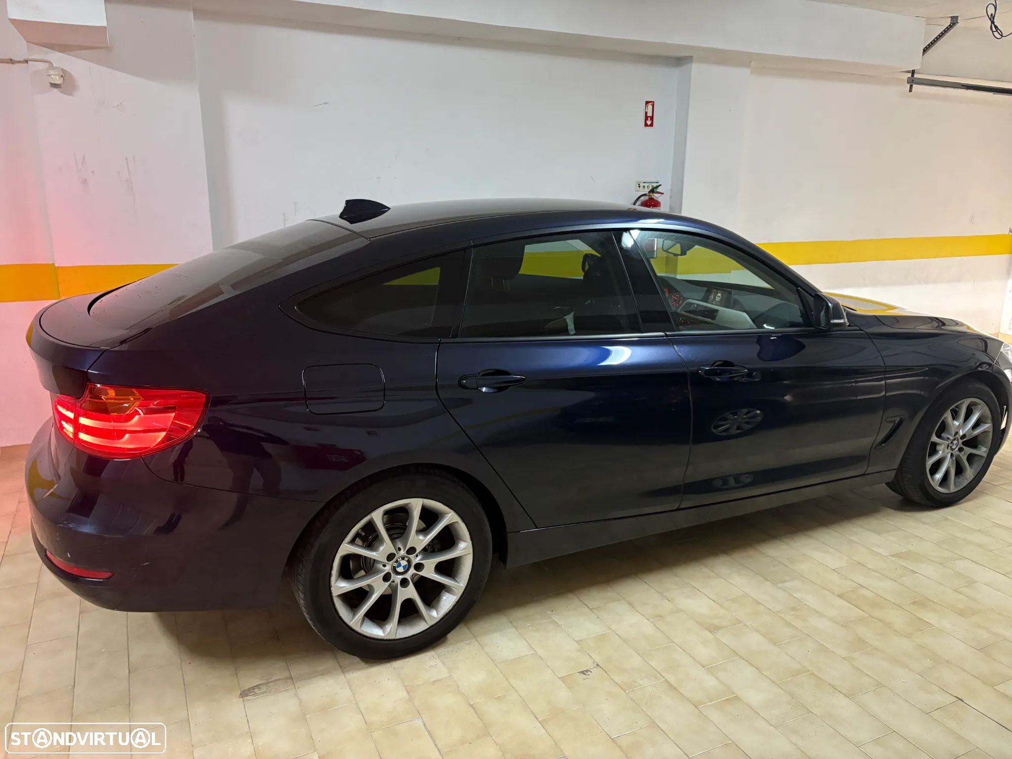 BMW 328 Gran Turismo i xDrive Advantage - 8