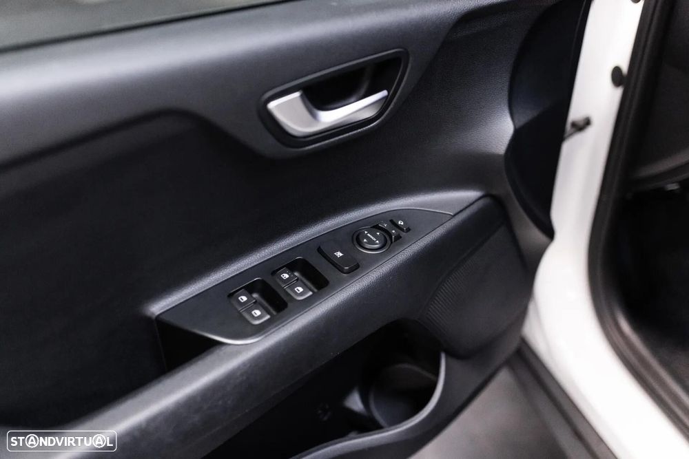Kia Stonic 1.0 T-GDi Tech - 20