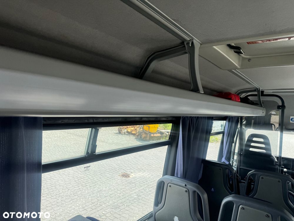 Irisbus Daily Klima Webasto Tylko 111 tyś km z Wojska Francuskiego - 16