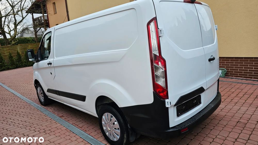 Ford Transit Custom - 22