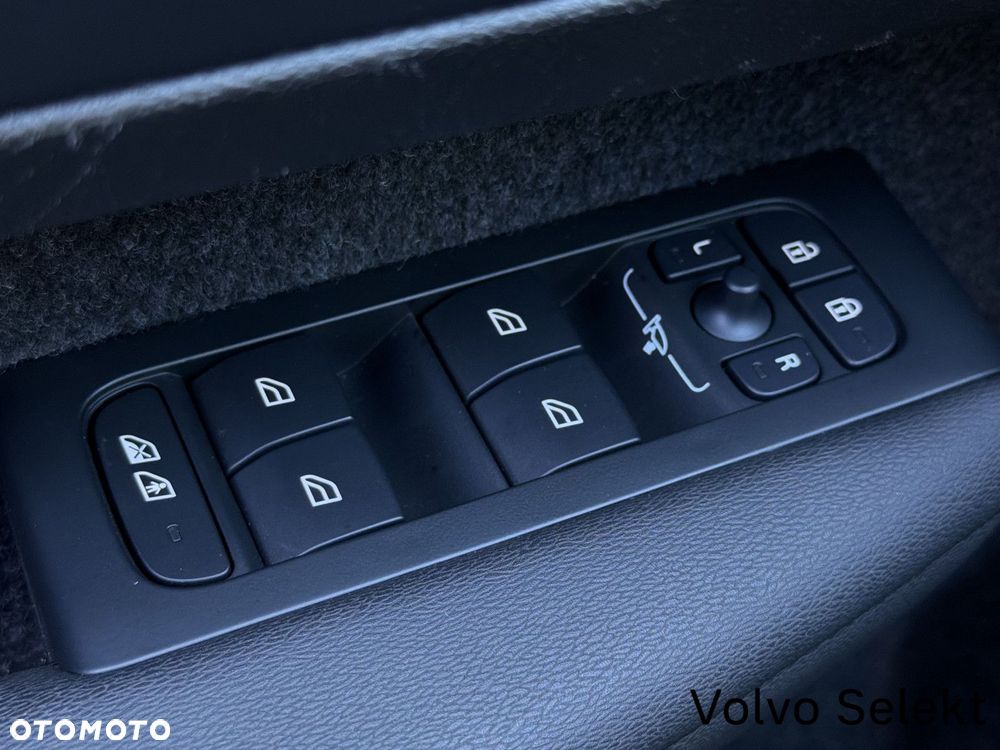 Volvo XC 40 - 26