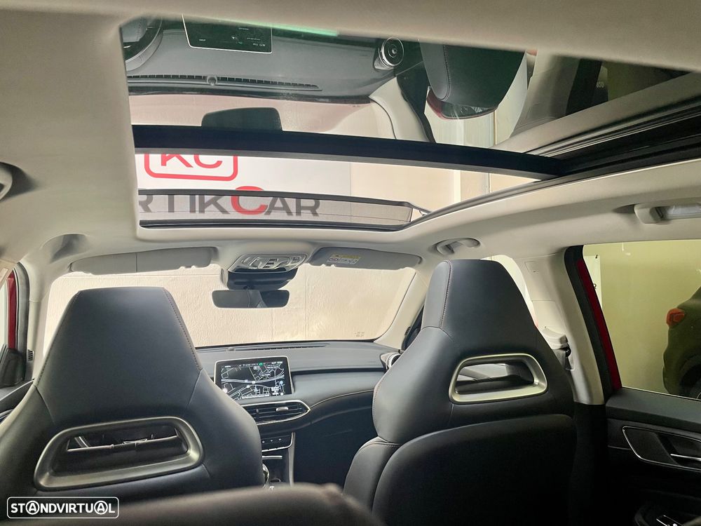 MG EHS 1.5 T-GDI Plug-in Hybrid Luxury - 17