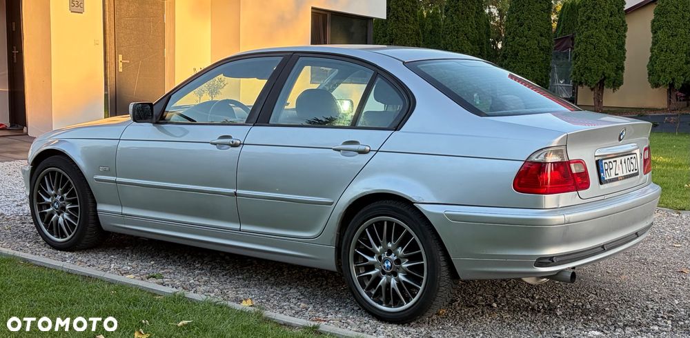 BMW Seria 3 - 3