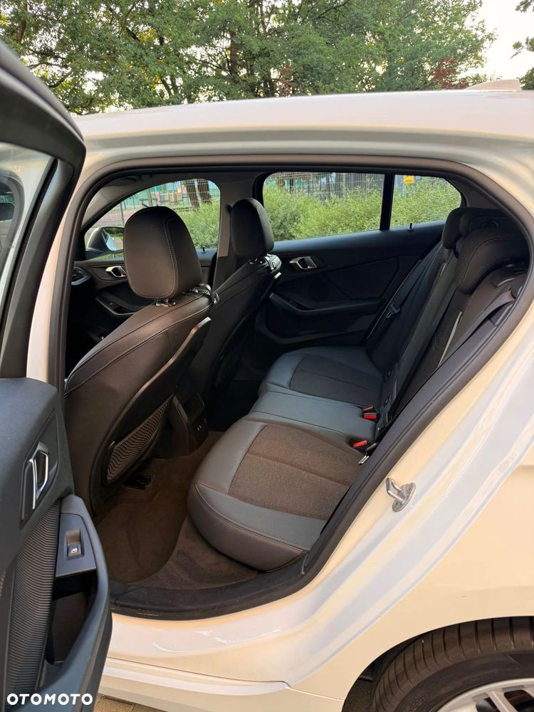 BMW Seria 1 120d Advantage - 12