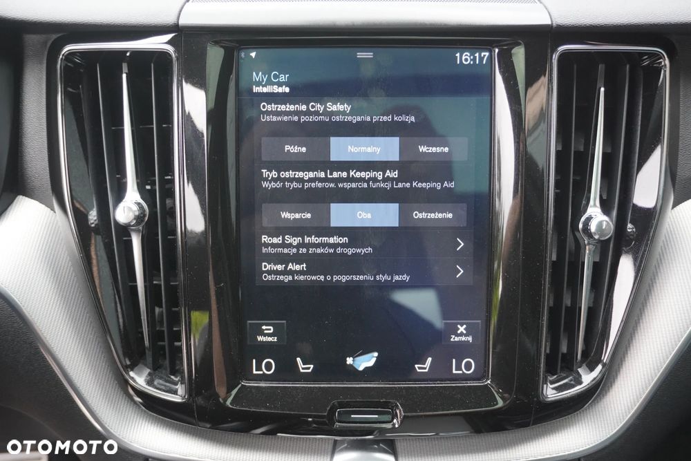 Volvo XC 60 T5 AWD Geartronic RDesign - 23