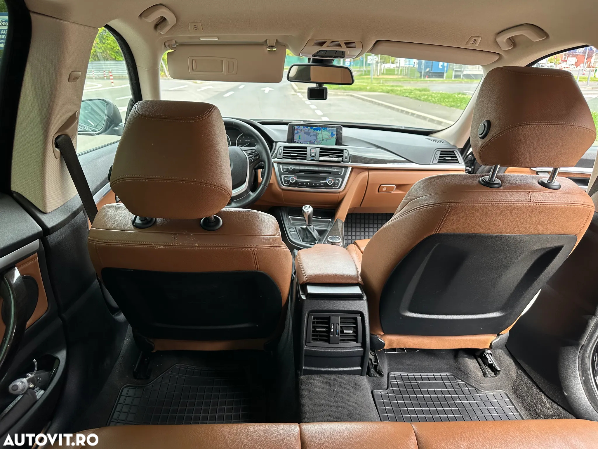 BMW Seria 3 318d - 8
