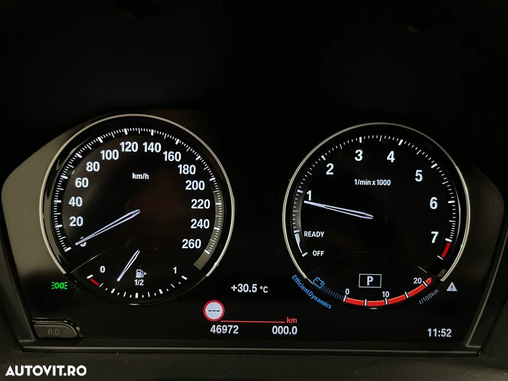BMW X1 xDrive20i AT - 32