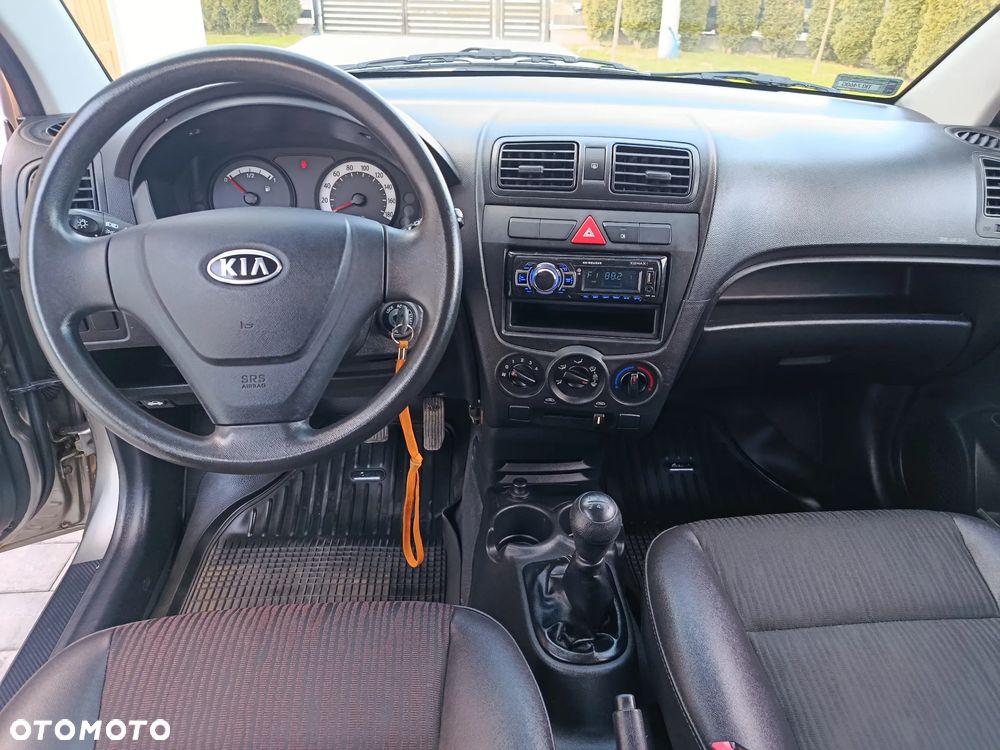 Kia Picanto - 7
