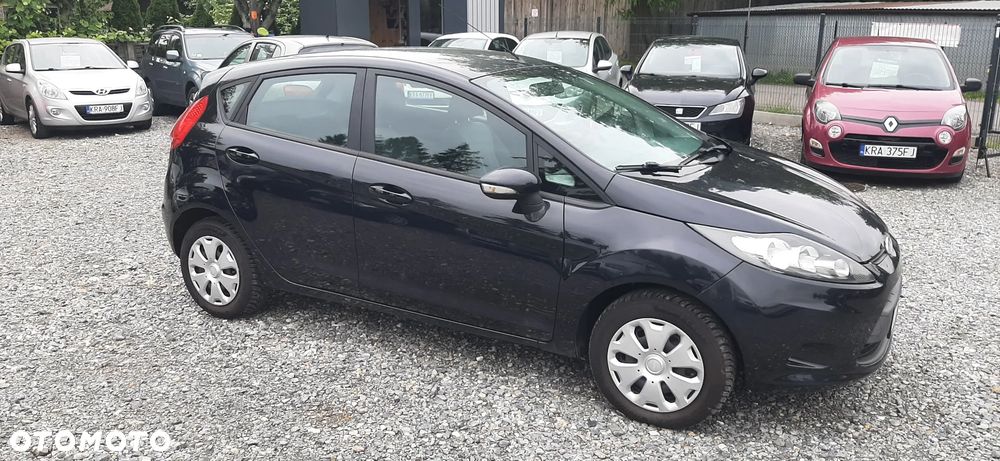 Ford Fiesta - 23