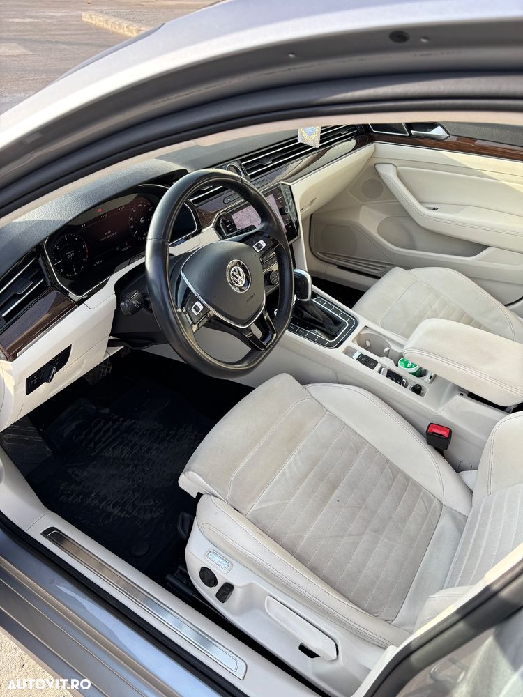 Volkswagen Passat - 5