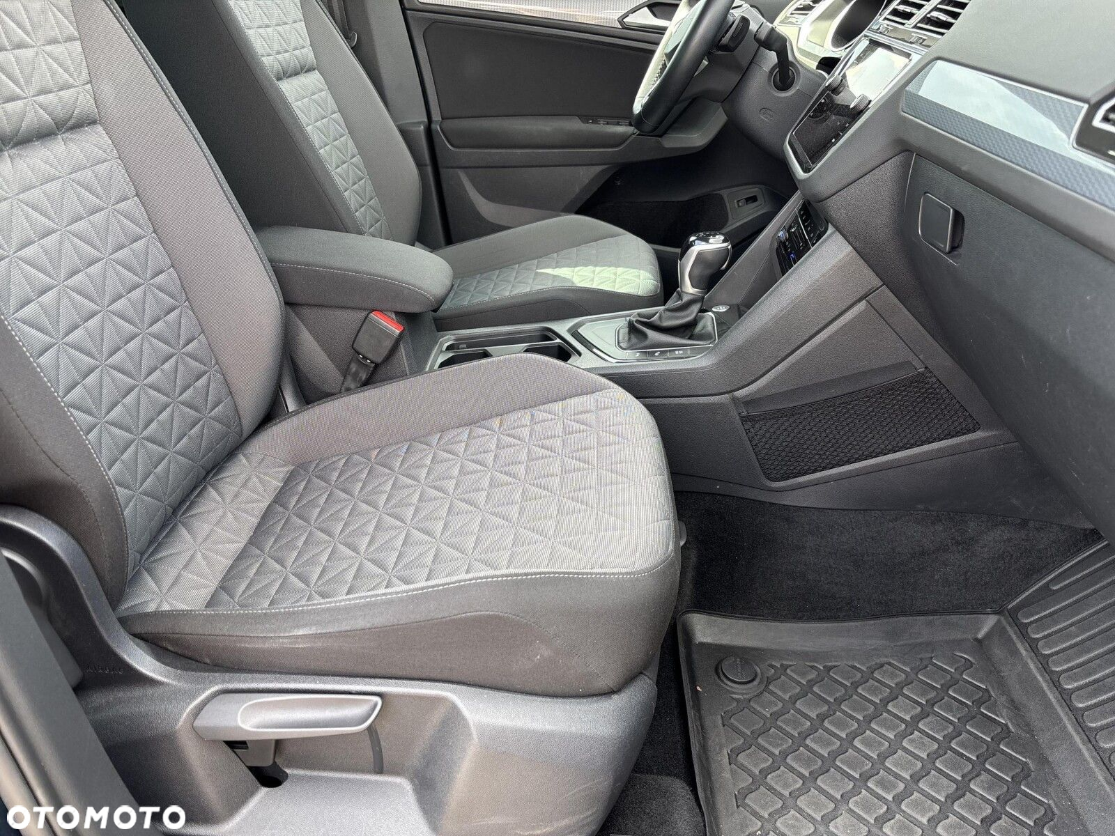 Volkswagen Tiguan 1.5 TSI EVO Life DSG - 11