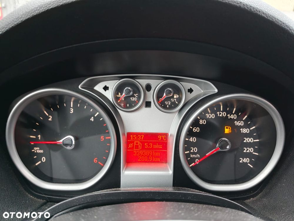 2010 Ford C-MAX 1.6 TDCi Style+, photograph 12