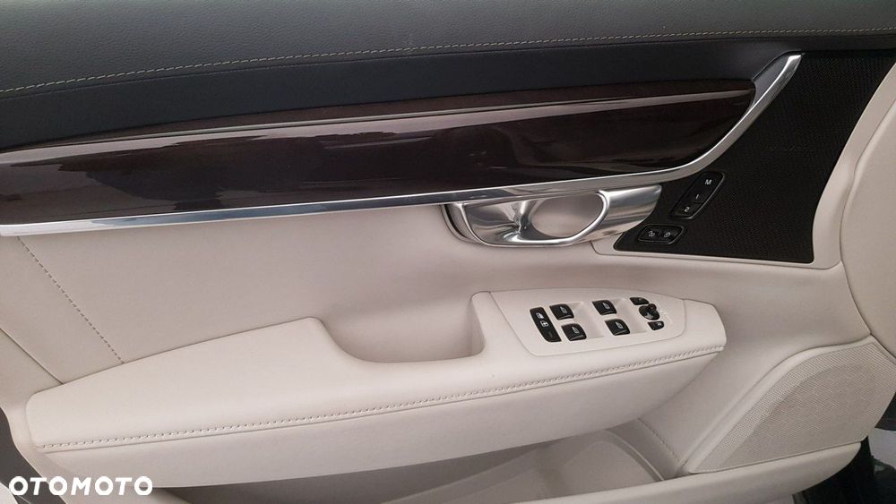 Volvo V90 - 25