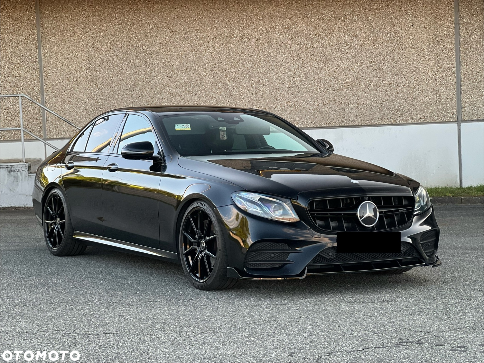 Mercedes-Benz Klasa E 220 d 9G-TRONIC - 2