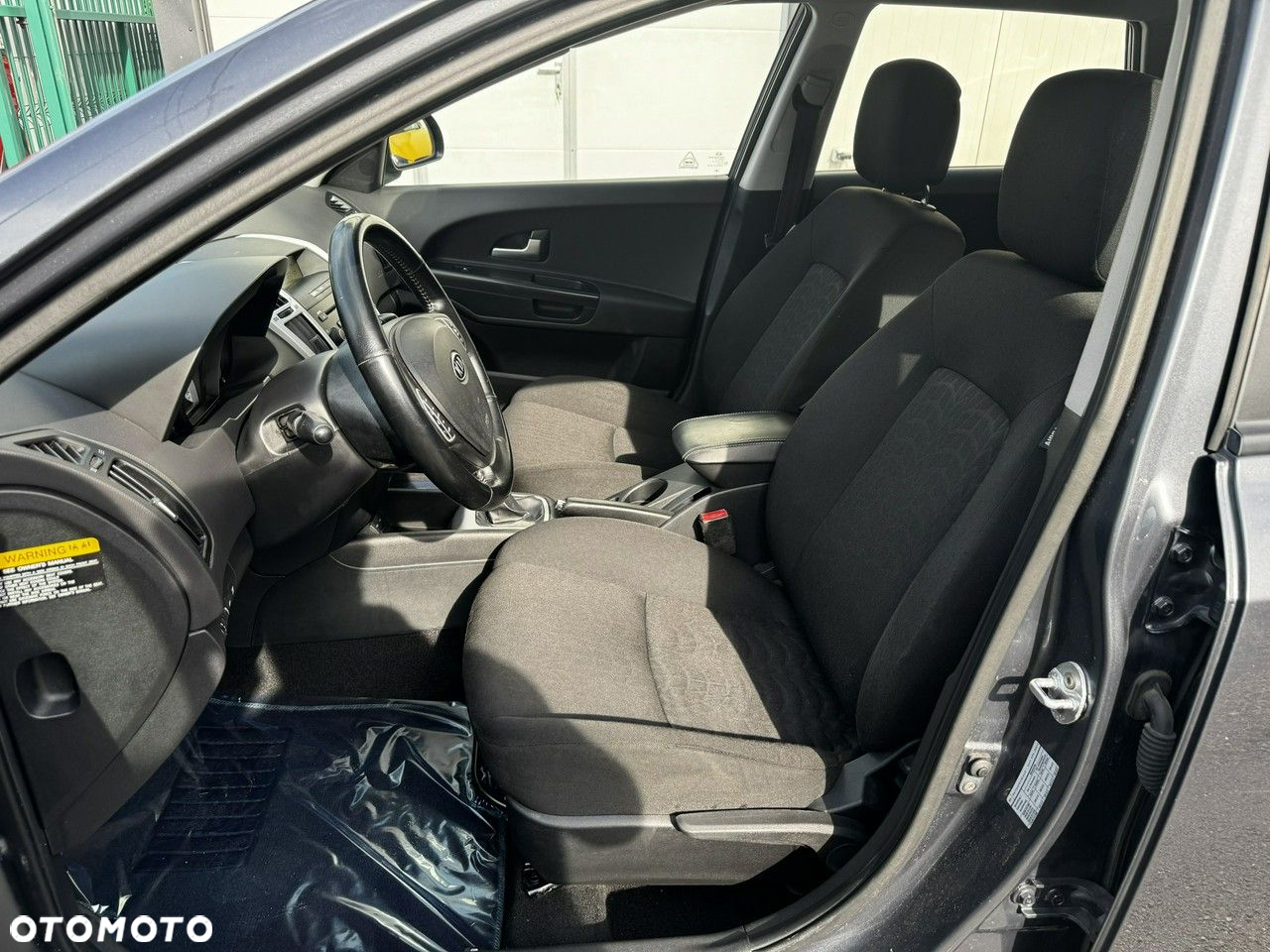 Kia Ceed - 14