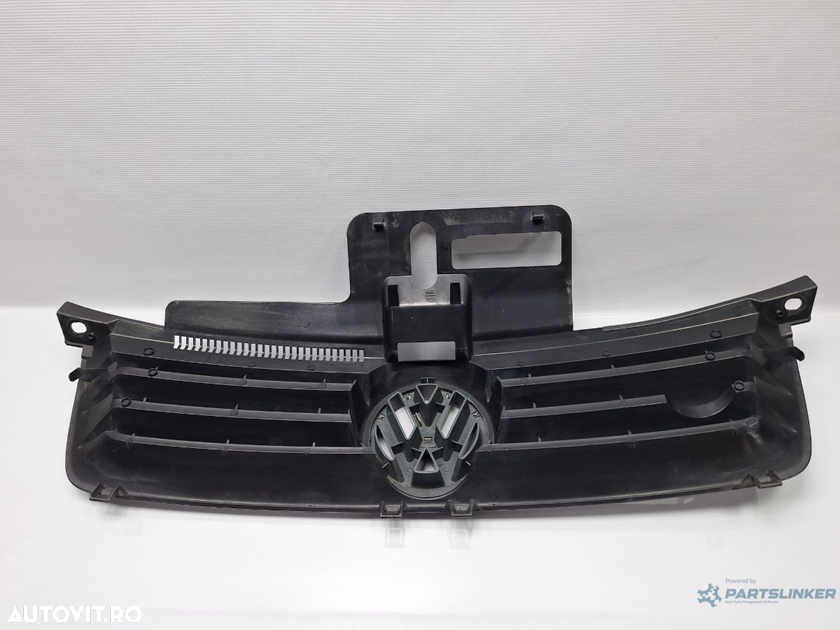 Grila cu semn VOLKSWAGEN POLO 9N_ 2001 - 2012 16V AUA, BBY, BKY 6Q0853651C - 3