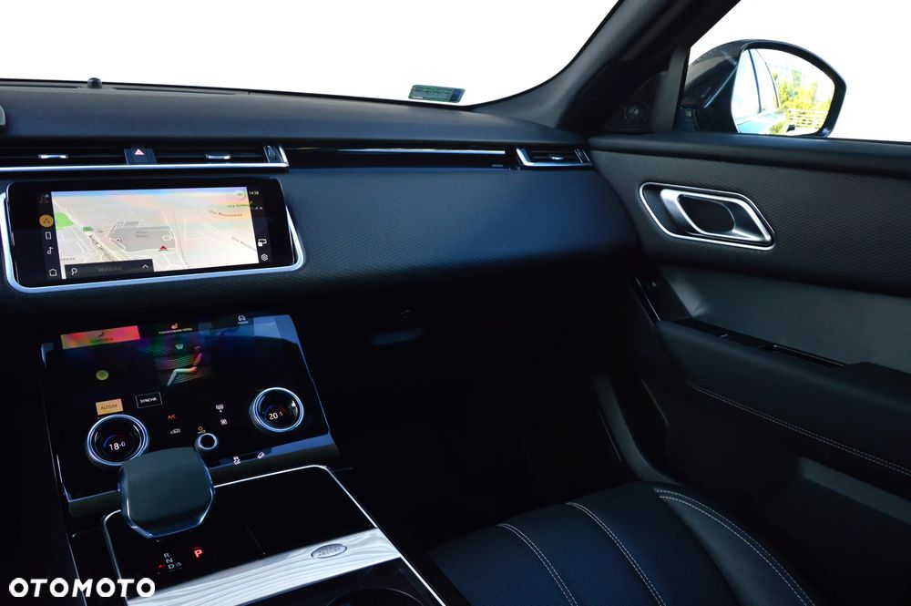 Land Rover Range Rover Velar 3.0 P400 mHEV R-Dynamic - 25