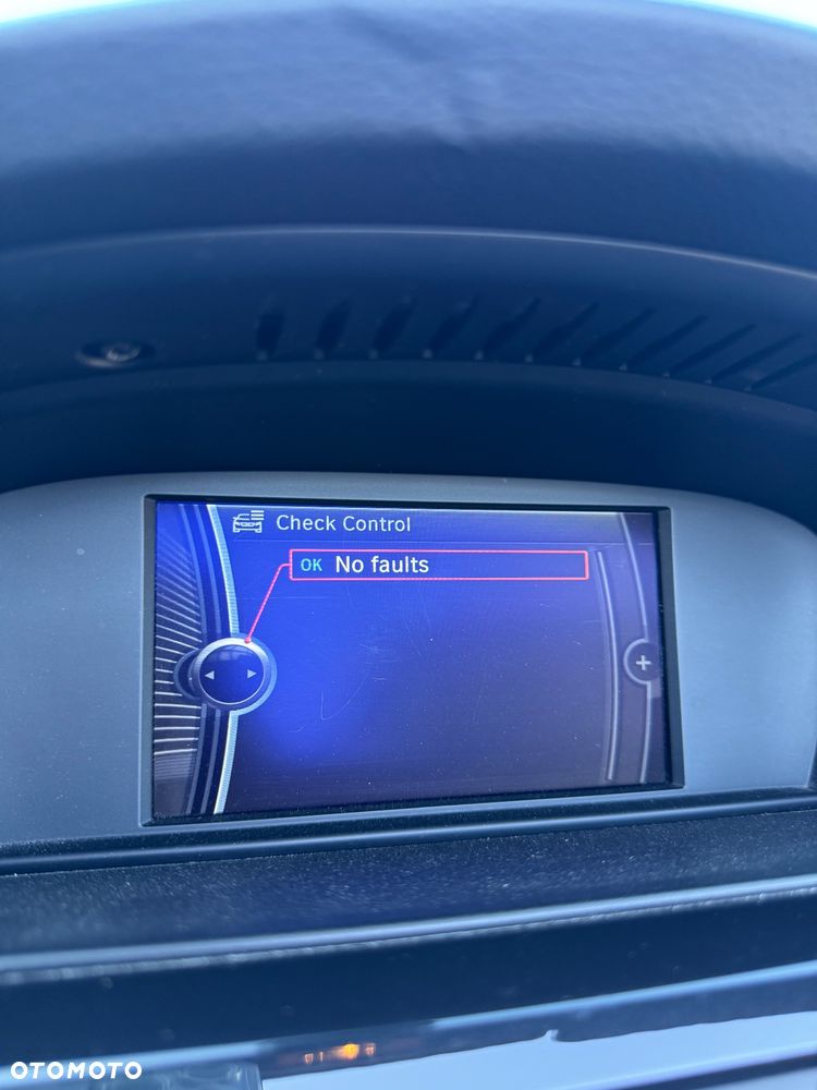 BMW Seria 3 320d - 33
