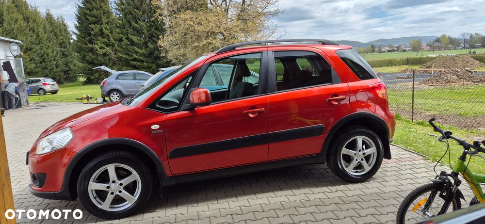 Suzuki SX4 1.9 DDiS DPF 4x4 Club - 7