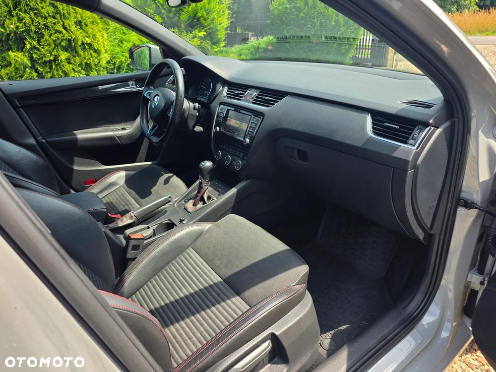 Skoda Octavia 2.0 TDI 4x4 RS DSG - 31
