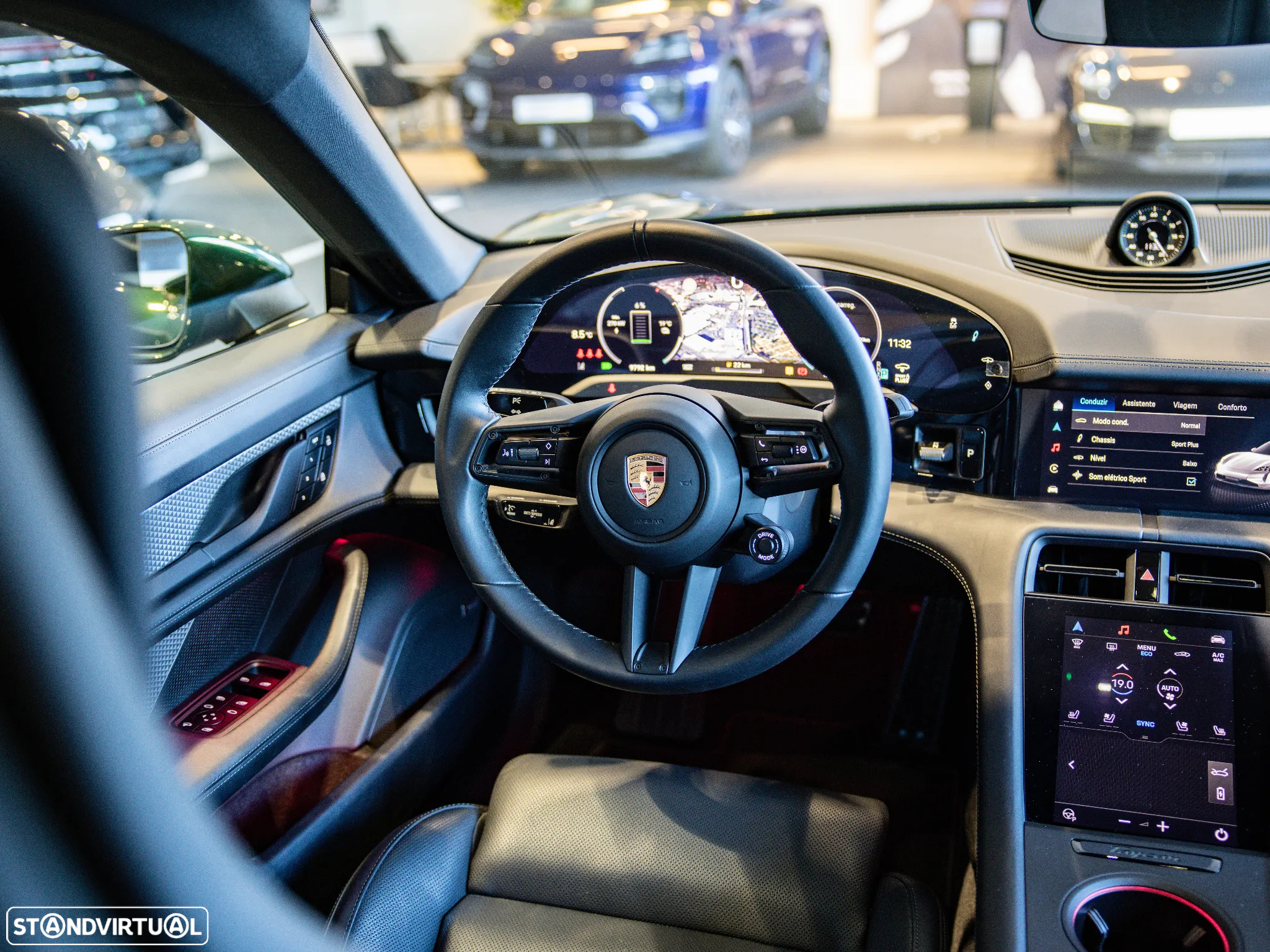 Porsche Taycan 4S - 16