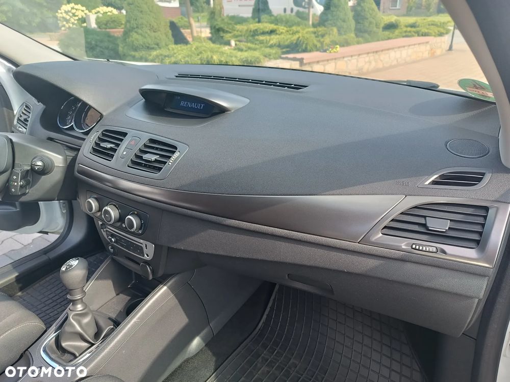 Renault Megane 1.6 16V Life - 24