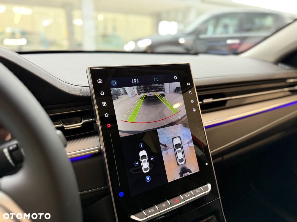 JAC J7 Plus CVT - 13