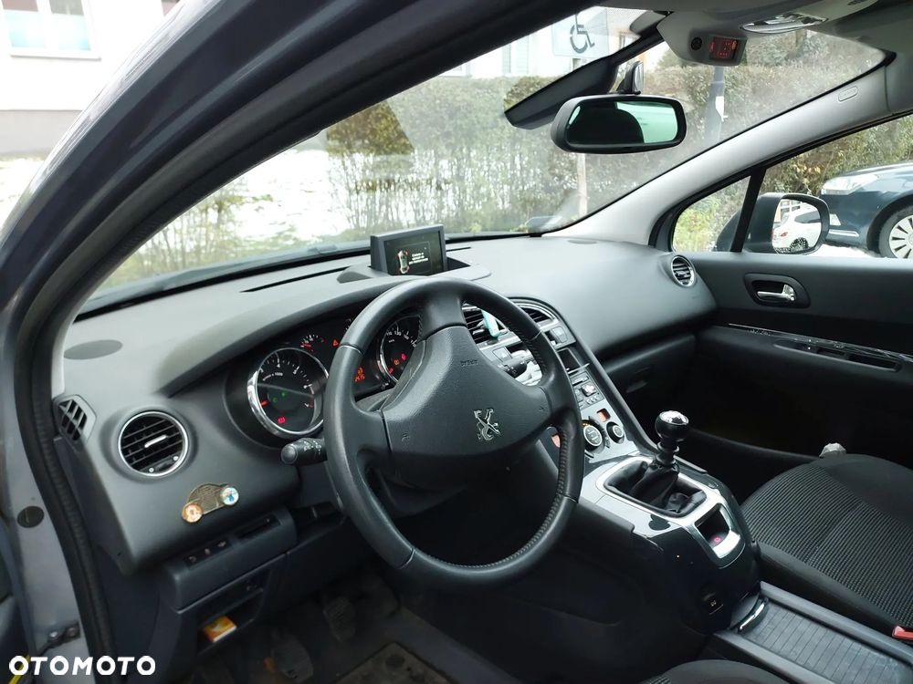 Peugeot 5008 1.6 THP Active 7os - 3