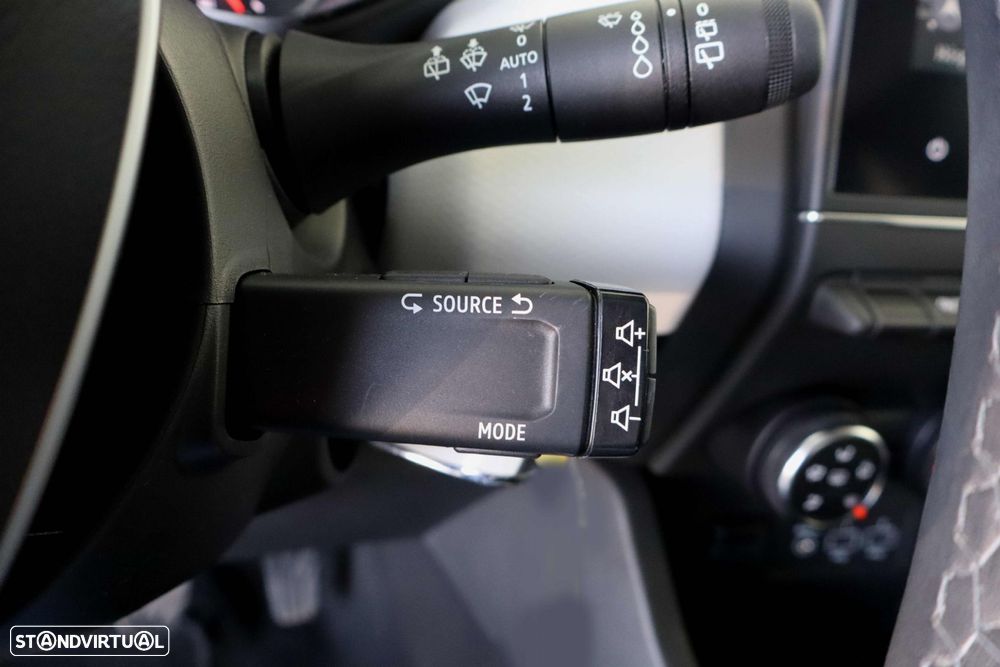 Renault Clio 1.0 TCe Evolution Bi-Fuel - 19