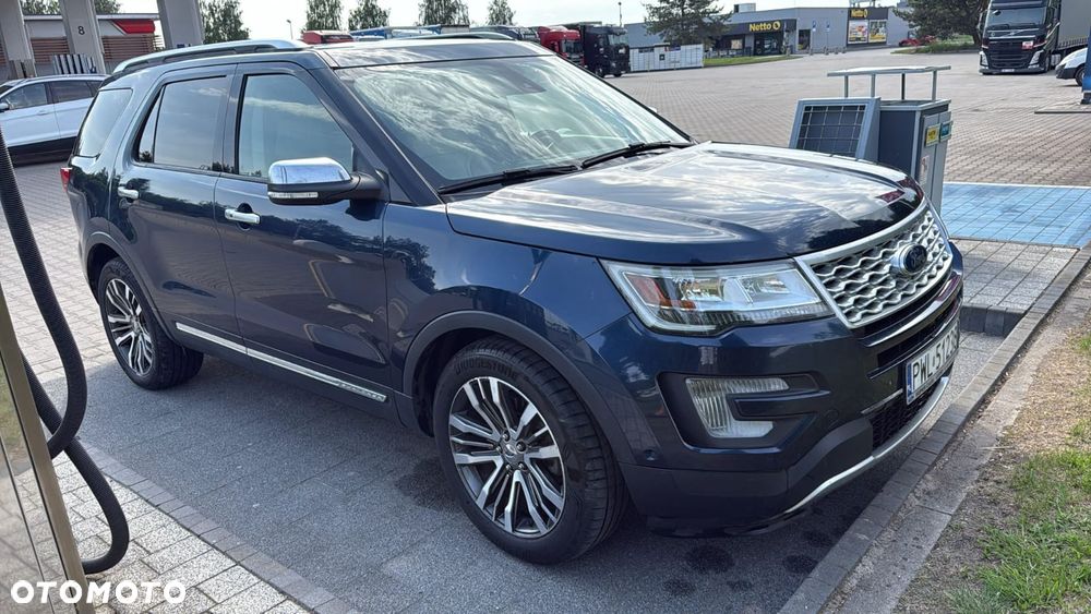 Ford Explorer - 2