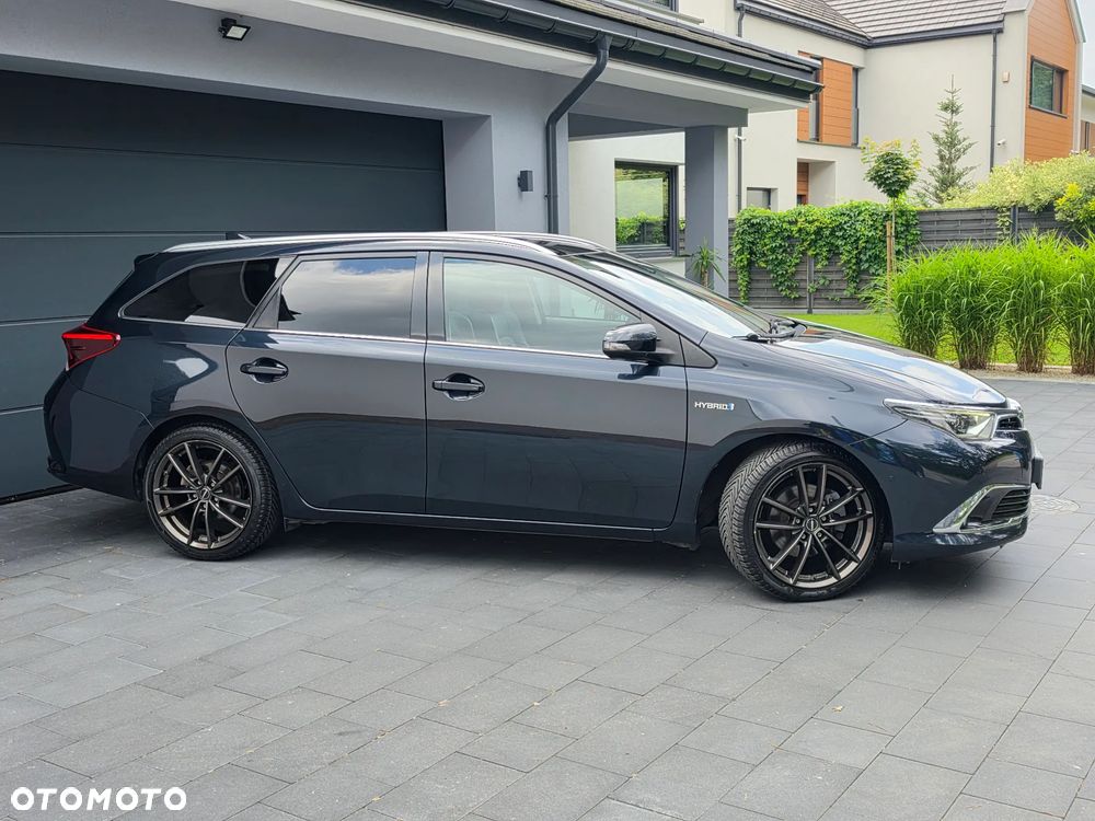 Toyota Auris - 23
