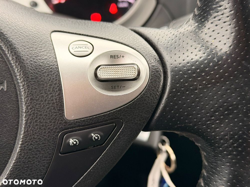 Nissan Juke 1.5 dCi N-Connecta - 8