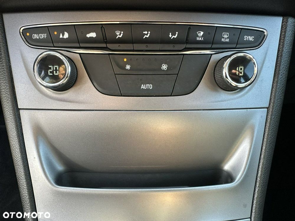 Opel Astra - 13