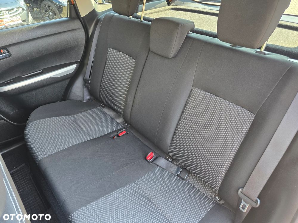 Suzuki Vitara - 13