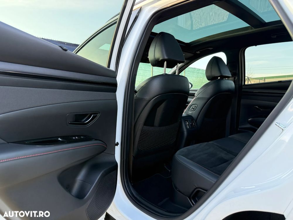 Hyundai Tucson 1.6 T-GDi HEV 4WD N Line - 28