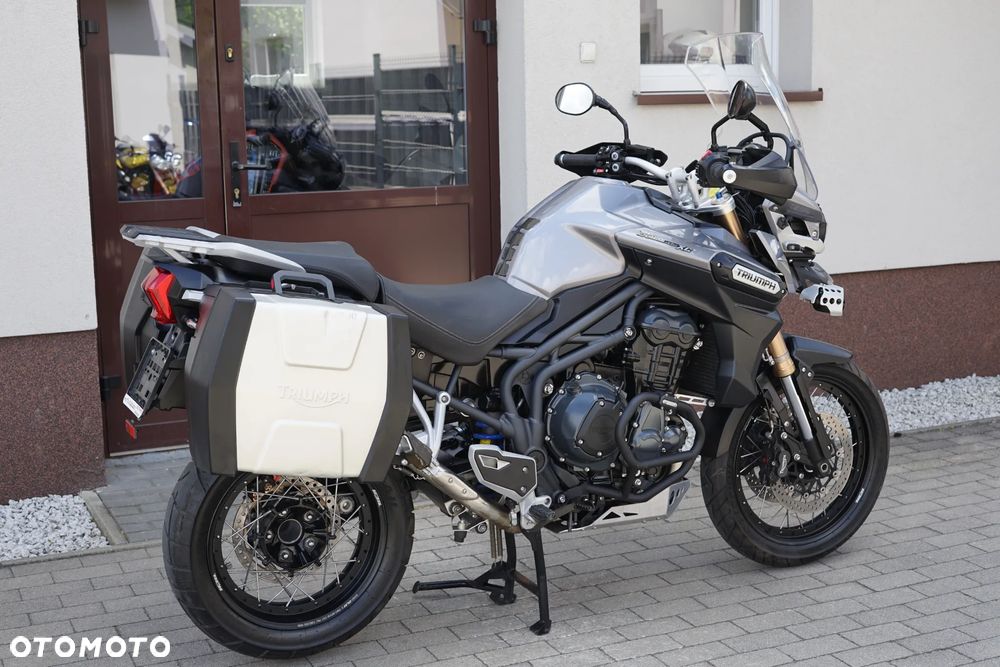Triumph Tiger - 4