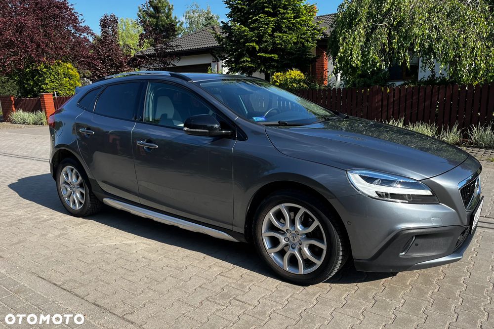 Volvo V40 Cross Country D3 Drive-E SCR Summum - 2