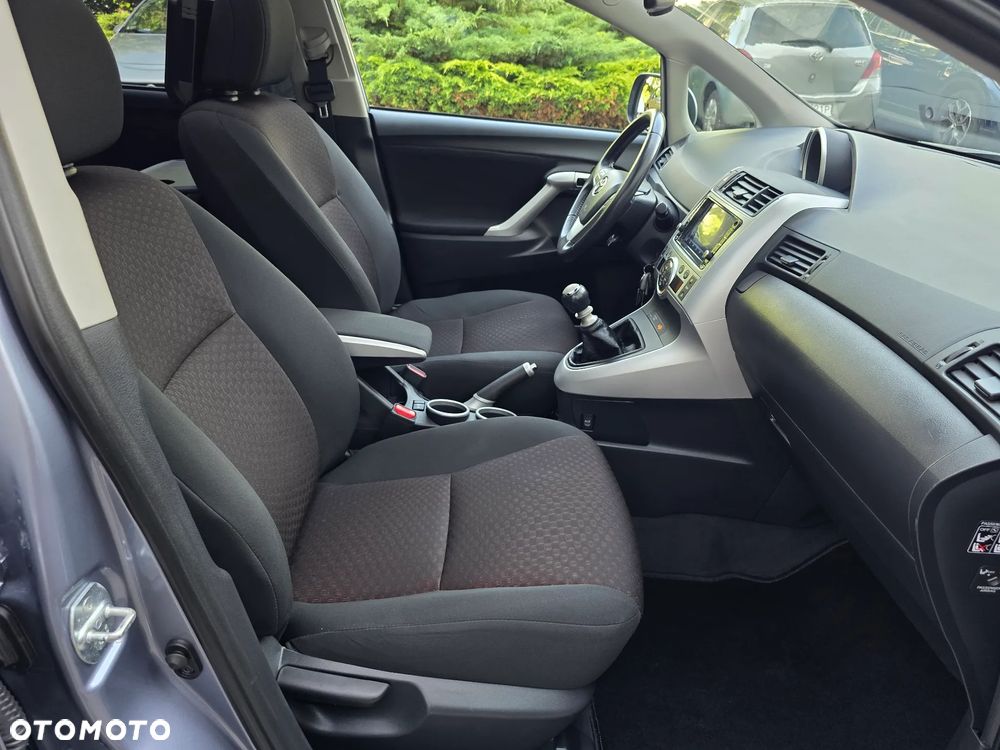Toyota Verso 1.8 5-Sitzer Executive - 27