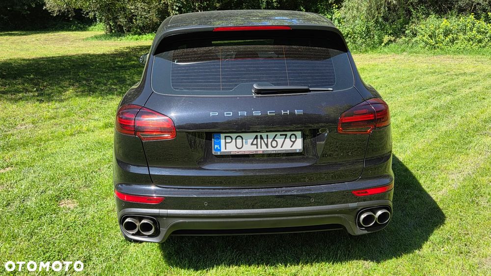 Porsche Cayenne S Diesel - 4