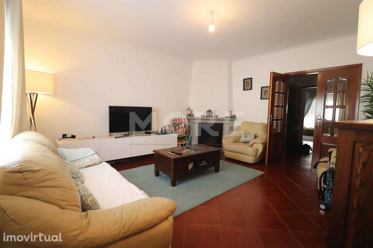 Moradia com quintal e garagem- Bairro do Bacelo - Évora - Grande imagem: 2/21