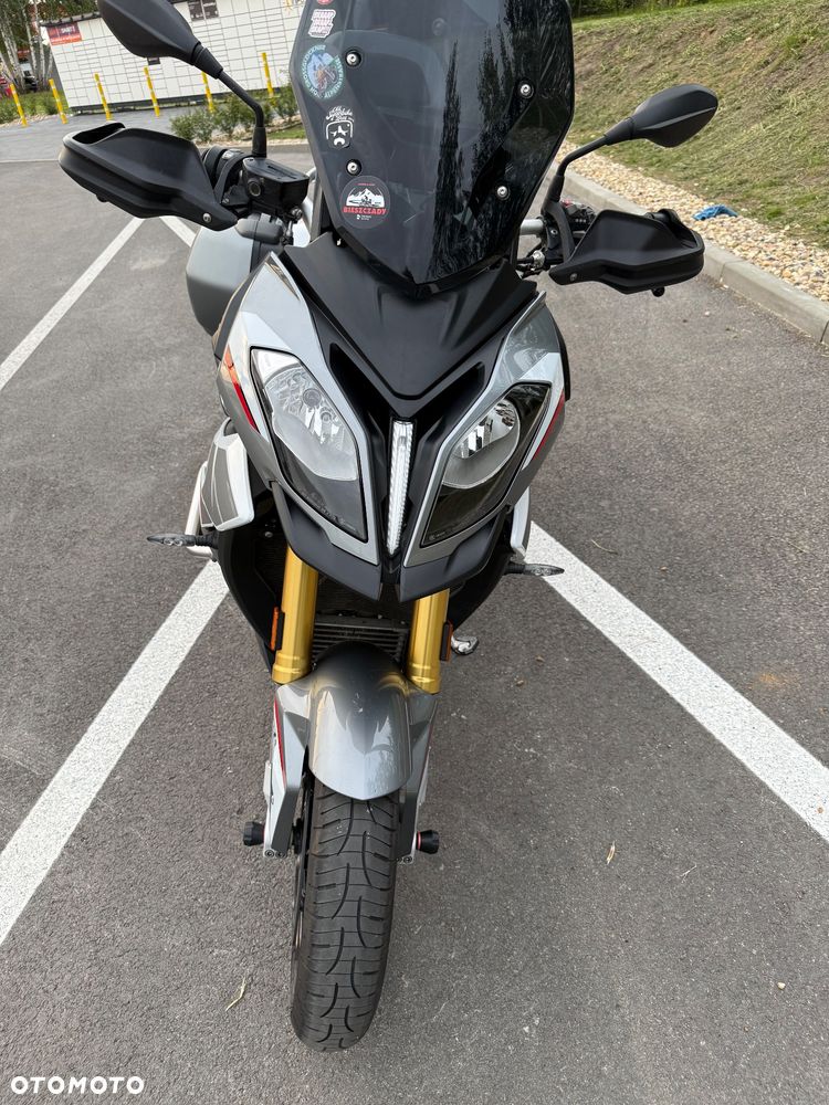 BMW XR - 10