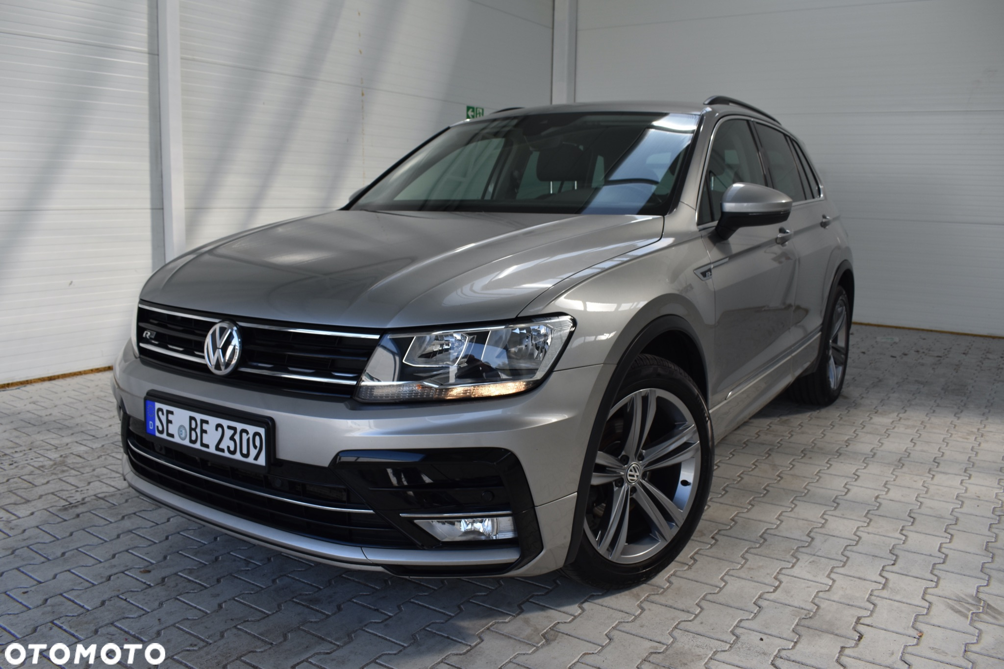 Volkswagen Tiguan 2.0 TDI SCR R-Line - 2