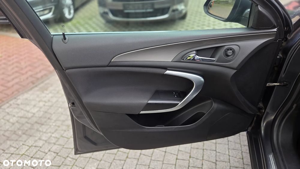 Opel Insignia 1.6 Turbo Active - 19