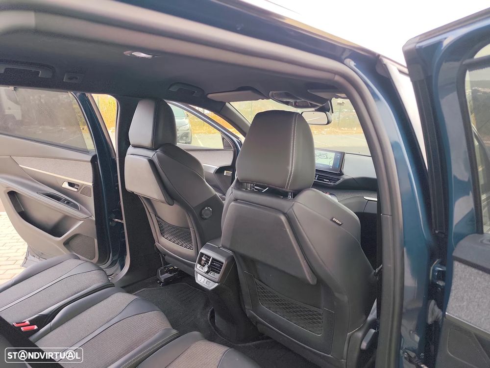 Peugeot 5008 PureTech 130 EAT8 Stop & Start Allure Pack - 12