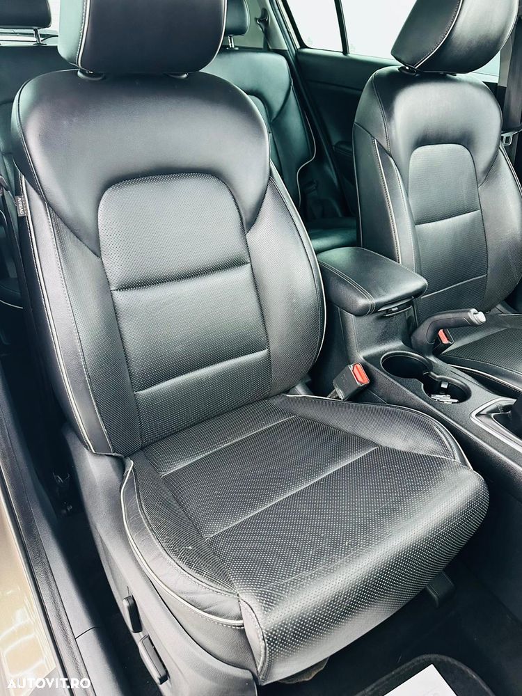 Kia Sportage 1.6 GDI 2WD DREAM-TEAM EDITION - 22