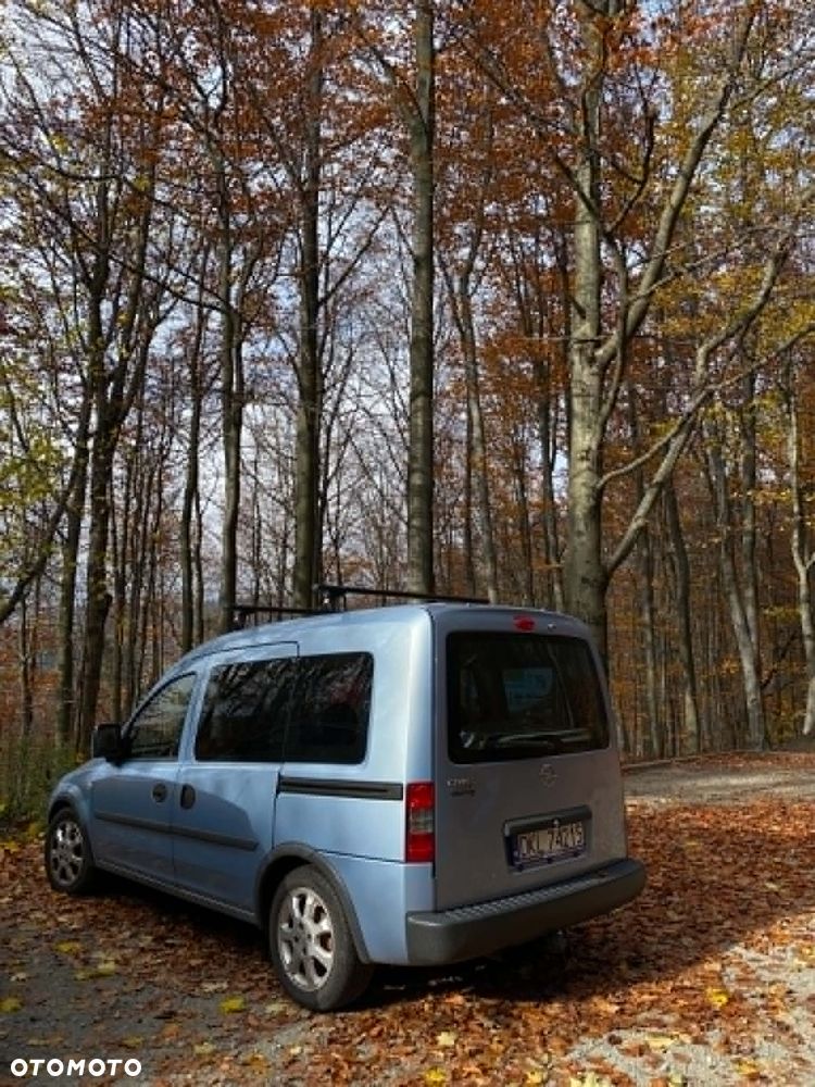 Opel Combo Tour - 3